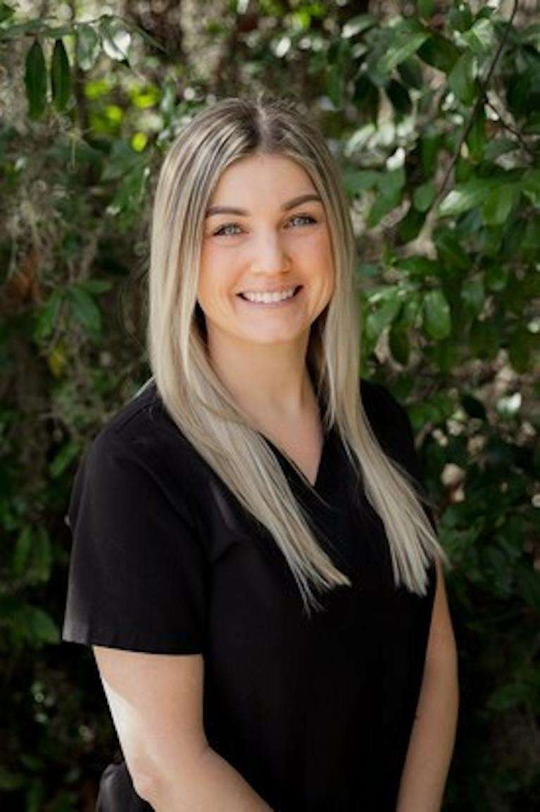 Ashley - Dental Assistant